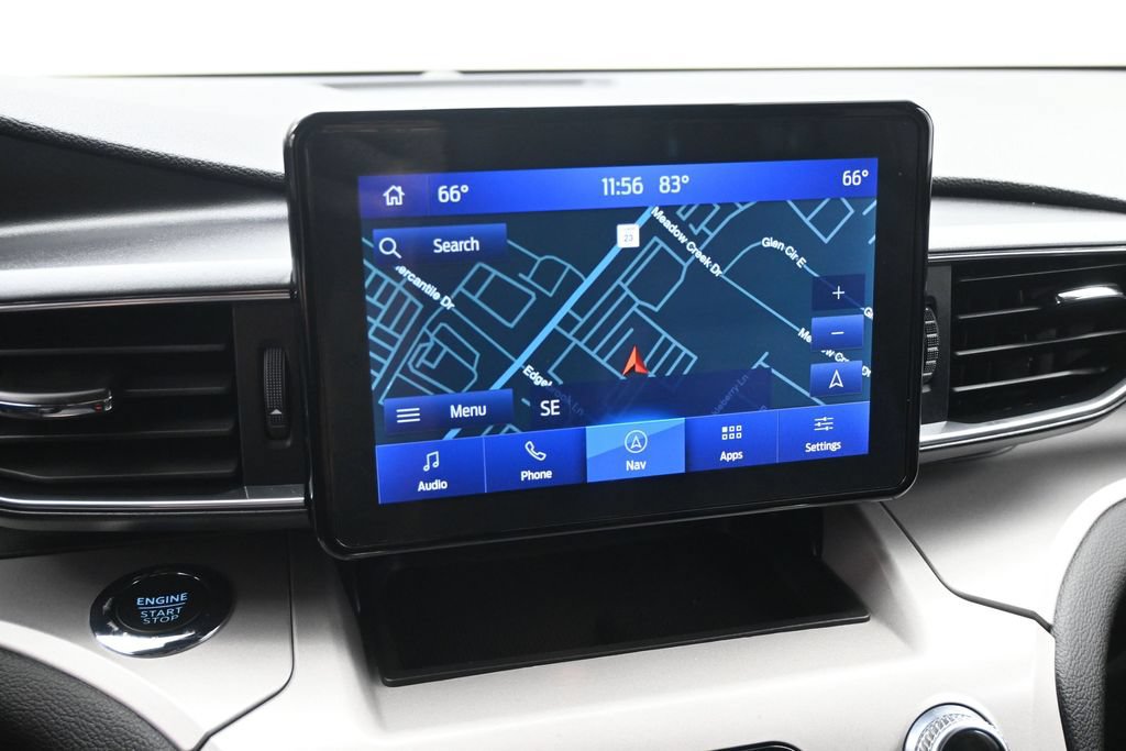 Used 2023 Ford Explorer XLT w/ Equipment Group 202A AWD/4WD image 18
