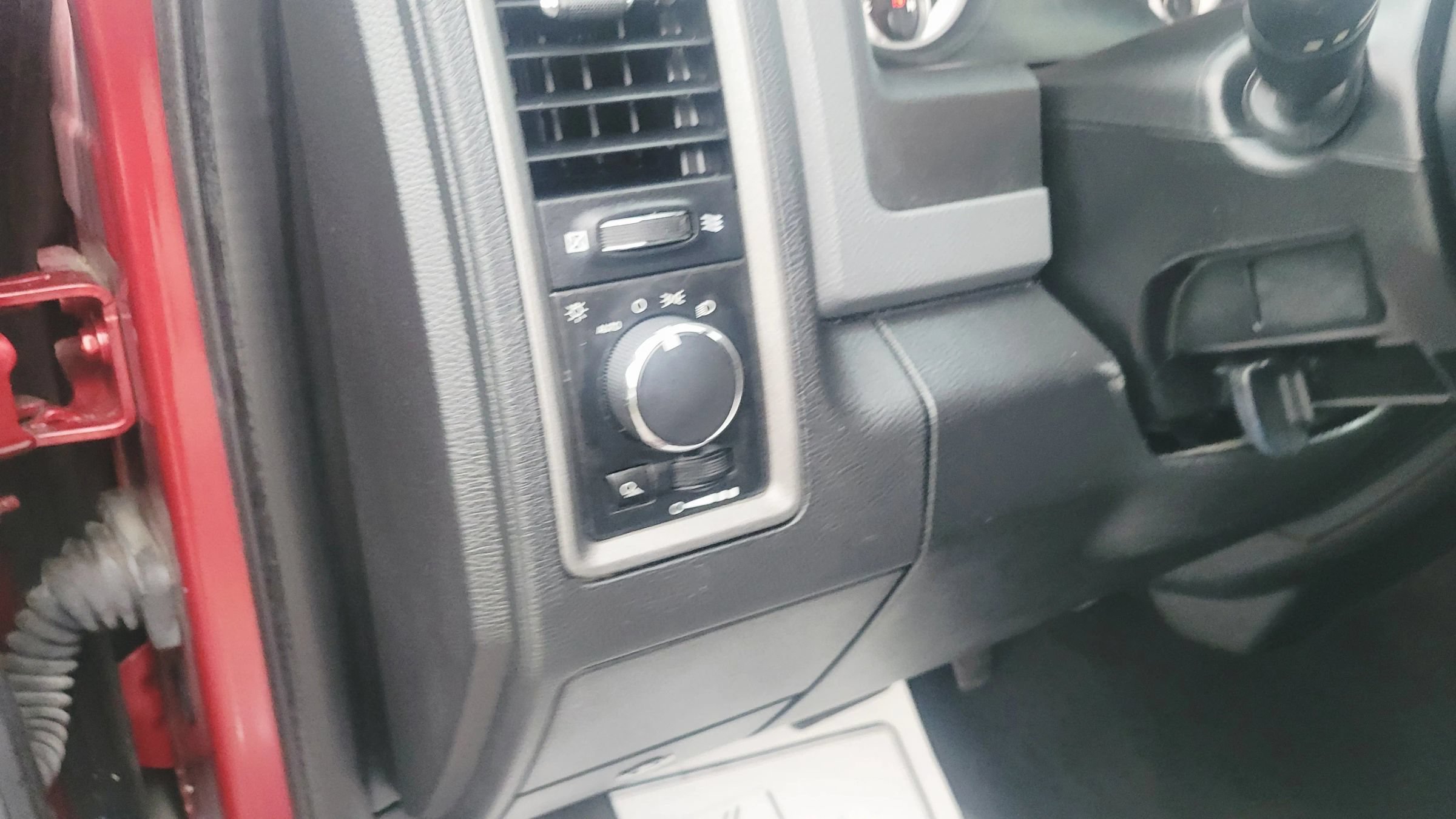 Used 2013 RAM 1500 Tradesman w/ Popular Equipment Group RWD image 18