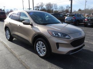 Certified 2021 Ford Escape SE video 1