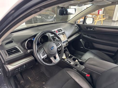 Used 2017 Subaru Legacy 2.5i Limited image 8
