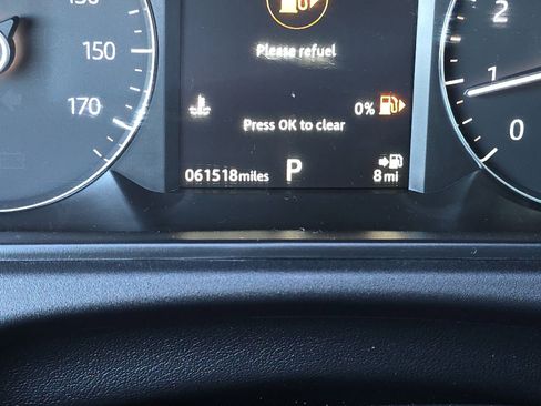 Used 2020 Land Rover Range Rover Velar S AWD/4WD image 27