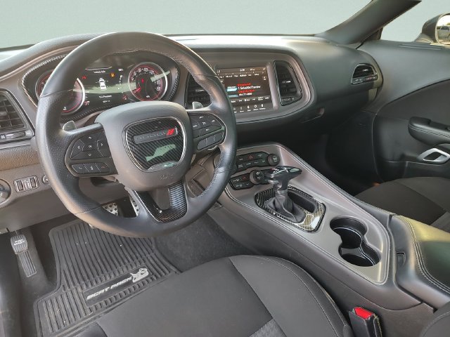 Used 2023 Dodge Challenger R/T Scat Pack RWD image 9