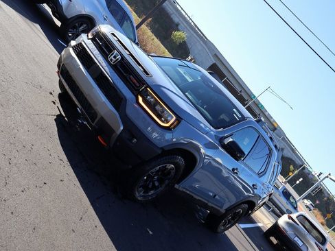 New 2026 Honda Passport TrailSport Elite image 3