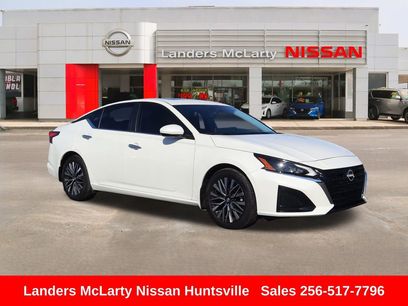 Used 2025 Nissan Altima 2.5 SV w/ SV Premium Package