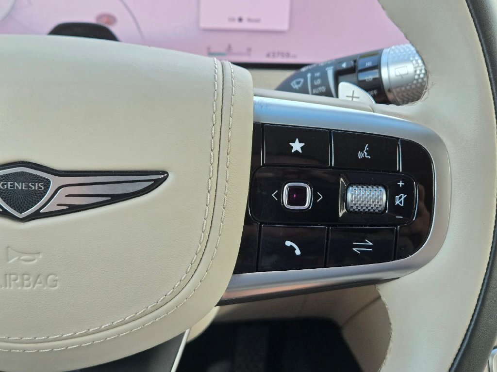 Used 2025 Genesis GV80 3.5T Prestige AWD/4WD image 25