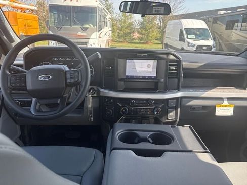 New 2026 Ford F350 XL AWD/4WD image 13