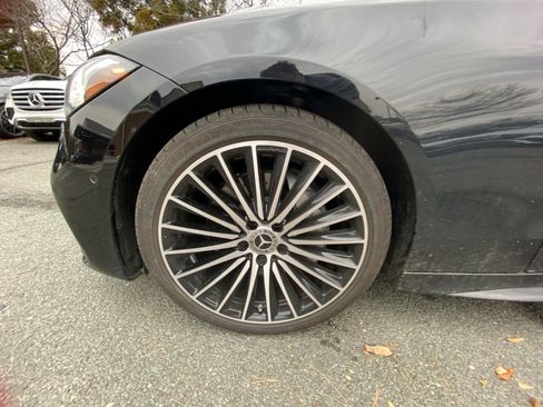 Used 2025 Mercedes-Benz C 300 4MATIC Sedan image 27