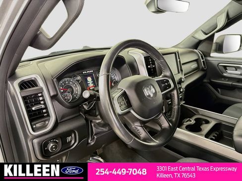 Used 2022 RAM 1500 Big Horn AWD/4WD image 11