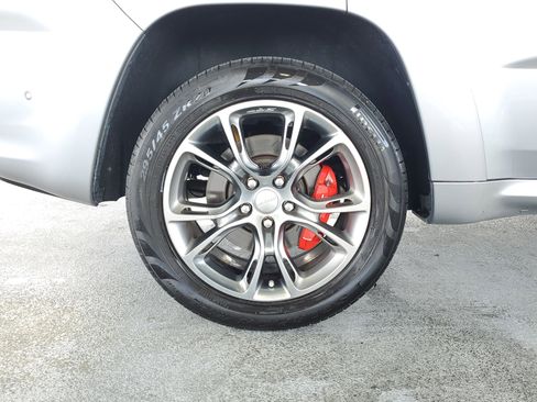 Used 2021 Jeep Grand Cherokee SRT image 6