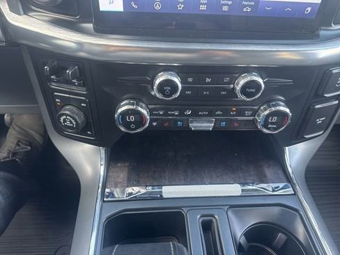 Used 2021 Ford F150 Lariat w/ Equipment Group 502A High AWD/4WD image 17