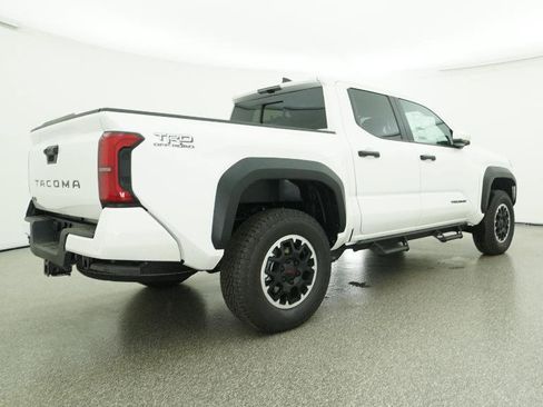 New 2025 Toyota Tacoma TRD Off-Road image 21