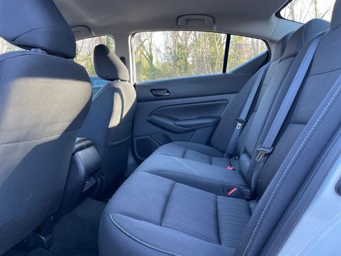 Used 2025 Nissan Altima 2.5 SV image 25