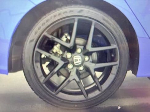 Used 2024 Honda Civic Sport image 9