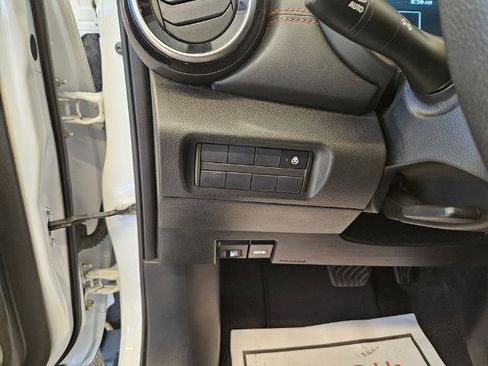 Certified 2023 Nissan Kicks SR w/ SR Premium Package image 17