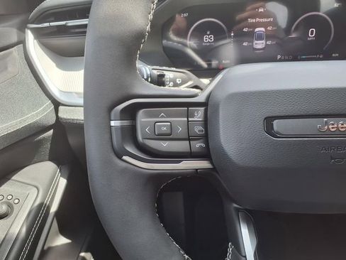 New 2026 Jeep Cherokee Laredo AWD/4WD image 16