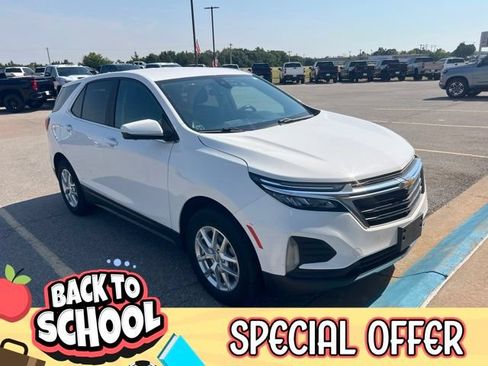 Used 2022 Chevrolet Equinox LT AWD/4WD image 1