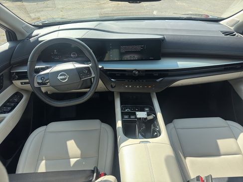 Used 2025 Nissan Murano SL w/ Cargo Package AWD/4WD image 10