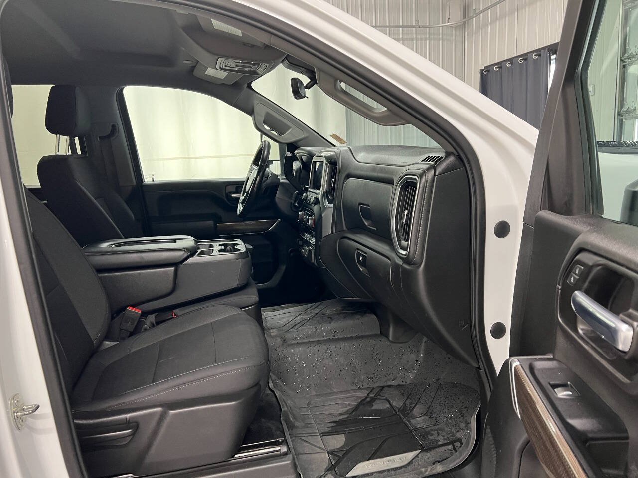 Used 2020 Chevrolet Silverado 3500 LT w/ All Star Edition AWD/4WD image 11