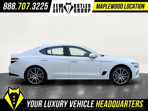 Used 2025 Genesis G70 2.5T image 5