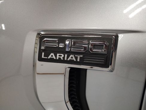 Used 2024 Ford F150 Lariat w/ Bed Utility Package AWD/4WD image 4