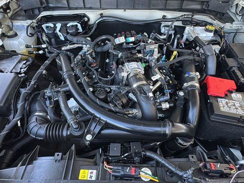 Certified 2025 Ford Bronco Badlands image 26