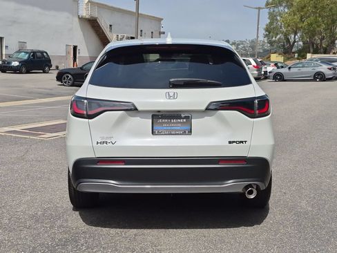 New 2027 Honda HR-V Sport image 10