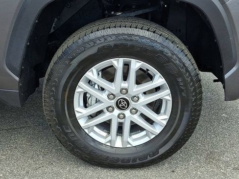 Used 2024 Toyota Tundra SR5 AWD/4WD image 10