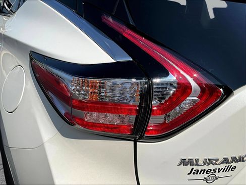 Certified 2017 Nissan Murano Platinum w/ Platinum Technology Package AWD/4WD image 26