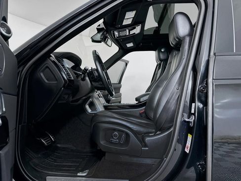 Used 2016 Land Rover Range Rover Supercharged image 25