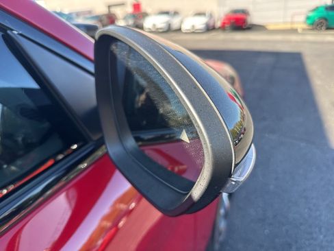 Used 2022 Alfa Romeo Stelvio Veloce image 17