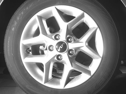 Used 2025 Kia Soul LX w/ LX Technology Package FWD image 15