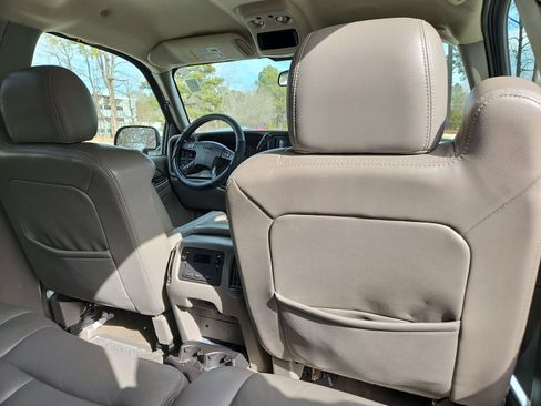 Used 2004 GMC Sierra 1500 SLT w/ Off-Road Package image 18