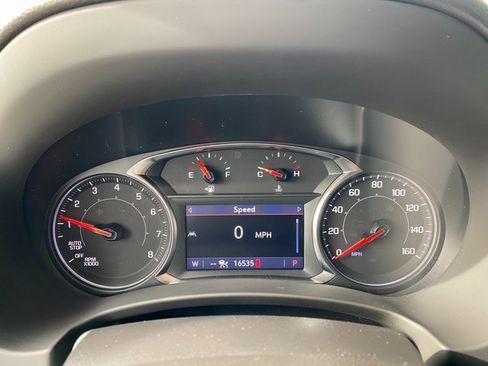 Used 2022 GMC Terrain SLT w/ Tech Package image 19