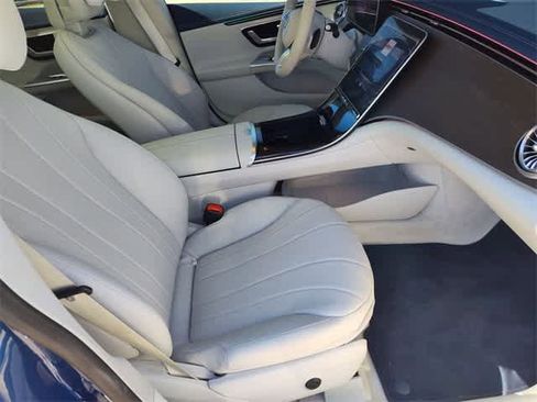 Used 2023 Mercedes-Benz EQE 350+ EQE 350+ w/ Exclusive Trim Package image 21