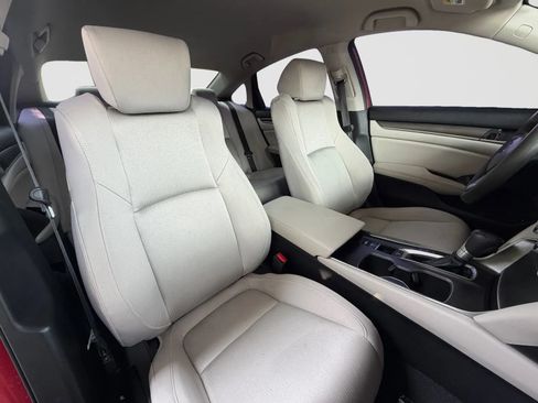 Used 2018 Honda Accord LX image 21