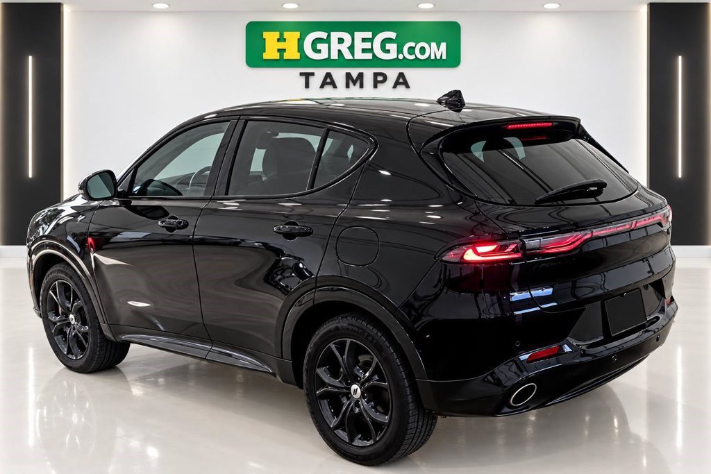 Used 2024 Dodge Hornet R/T w/ Tech Pack w/o Parking AWD/4WD image 2