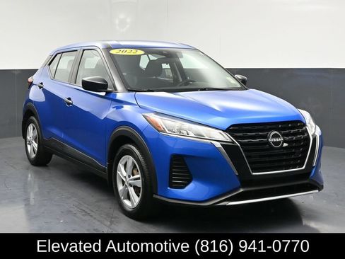 Used 2022 Nissan Kicks S FWD image 1