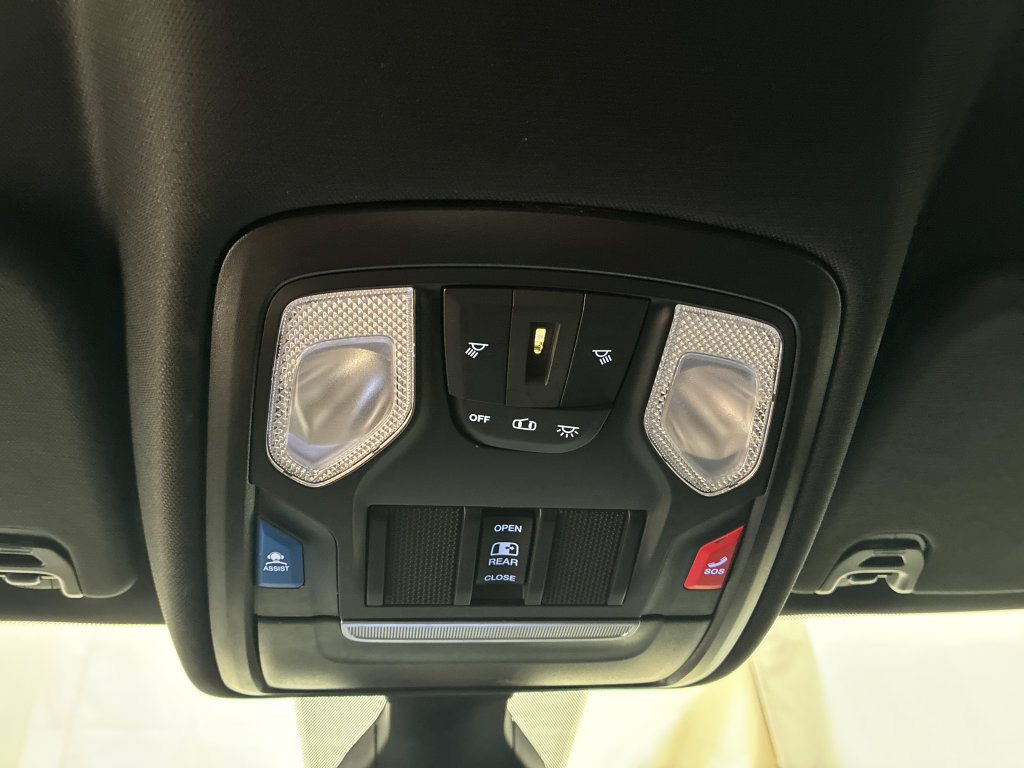 Used 2024 RAM 1500 Big Horn AWD/4WD image 29