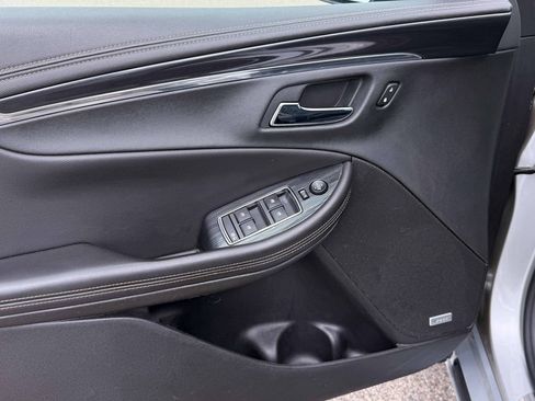 Used 2018 Chevrolet Impala Premier FWD image 23