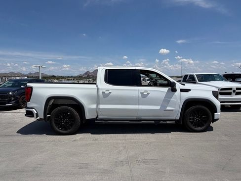 Used 2024 GMC Sierra 1500 Elevation RWD image 3
