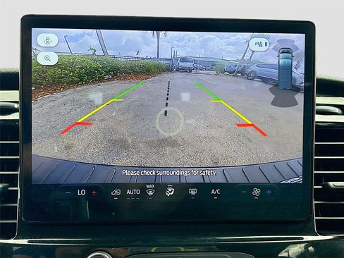 Used 2024 Ford Transit 350 XLT image 14