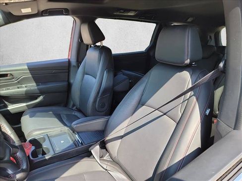 Used 2025 Honda Odyssey Sport-L image 13