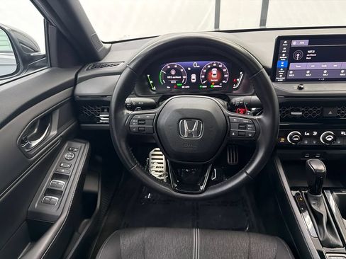 Used 2023 Honda Accord Sport image 23