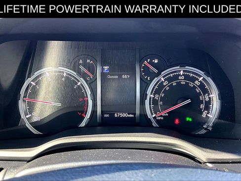 Used 2021 Toyota 4Runner Limited image 28