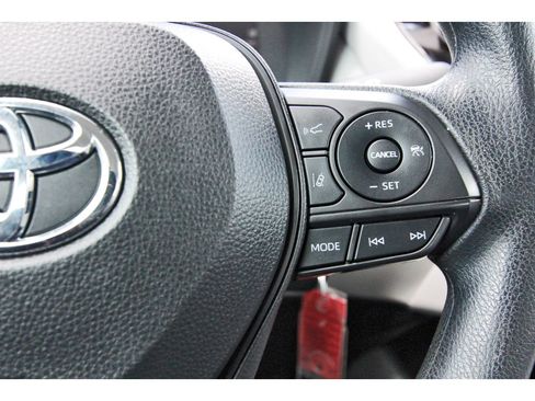 Used 2022 Toyota Corolla Cross L FWD image 20