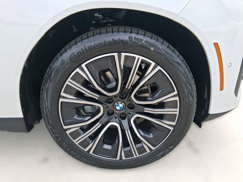 Used 2026 BMW X3 xDrive30 w/ Convenience Package image 11