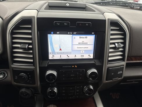 Used 2018 Ford F150 King Ranch w/ Equipment Group 601A Luxury image 23