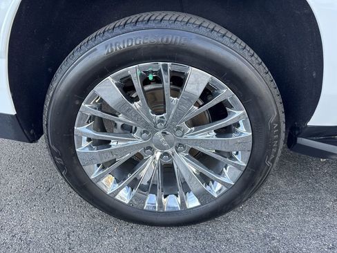 Certified 2021 GMC Yukon XL SLT w/ SLT Luxury Plus Package image 33