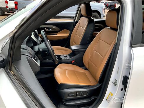 Used 2018 GMC Terrain SLT w/ Preferred Package FWD image 8
