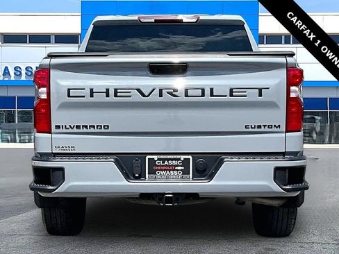 Used 2024 Chevrolet Silverado 1500 Custom w/ LPO, Dark Essentials Package AWD/4WD image 4